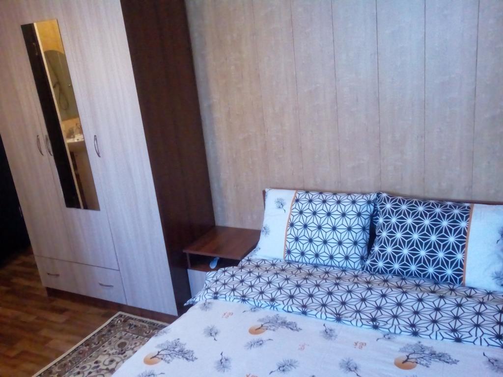 Nursat Guest House Astana Eksteriør billede